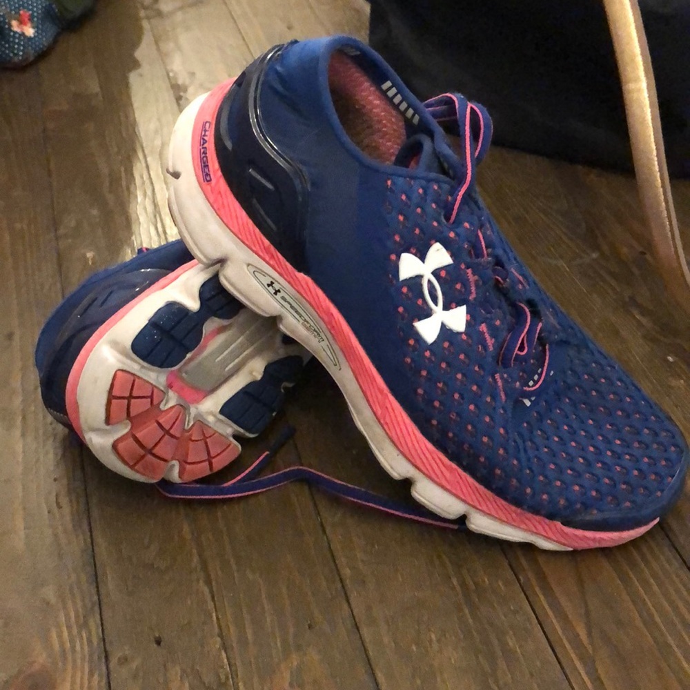 Gemini running shoe